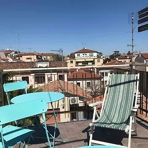 Scroce Close To Prato Della Valle Apartment
